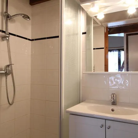 4-6 Pers, Balcon, Proche Pistes Et Commodites - Fr-1-572-142 Apartman Arâches